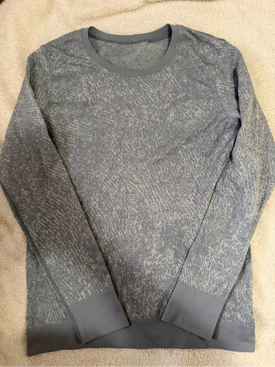 lululemon athletica Tops - Lululemon swiftly breathe top size 8